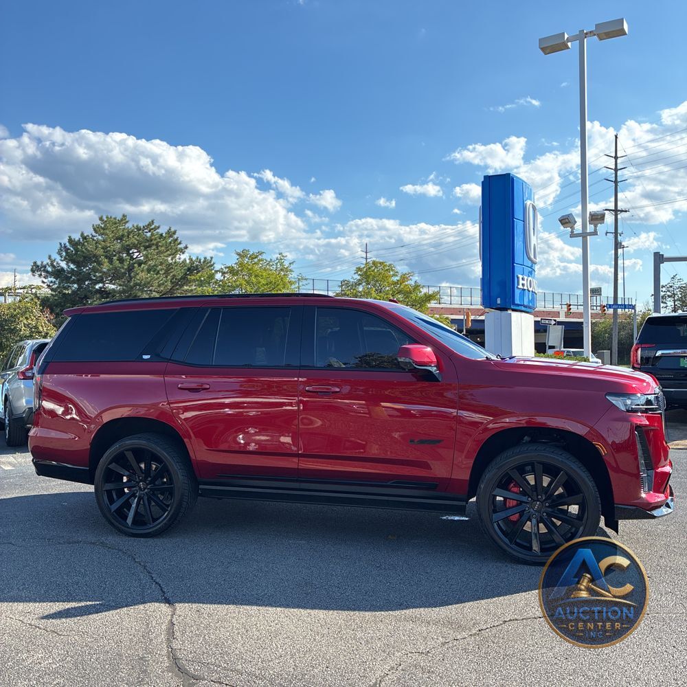 2023 Cadillac Escalade-V Base