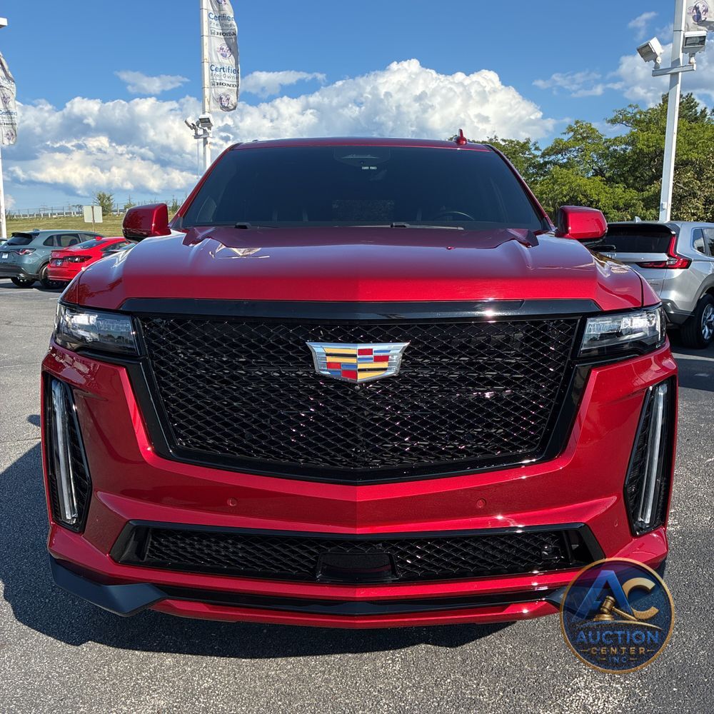 2023 Cadillac Escalade-V Base