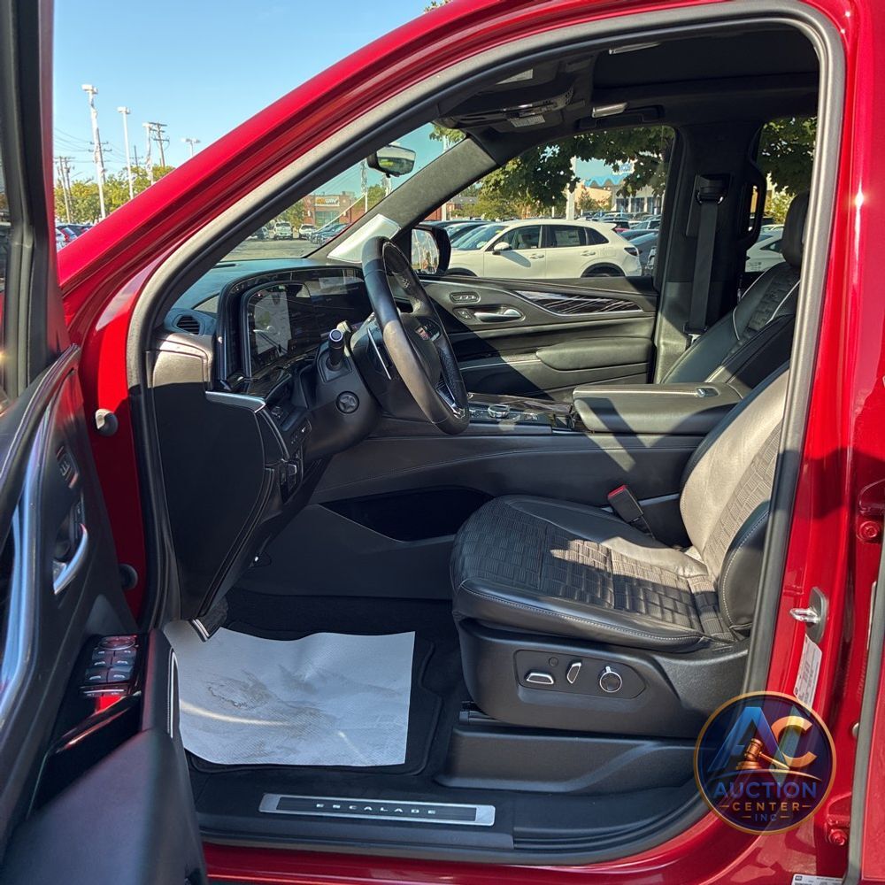 2023 Cadillac Escalade-V Base