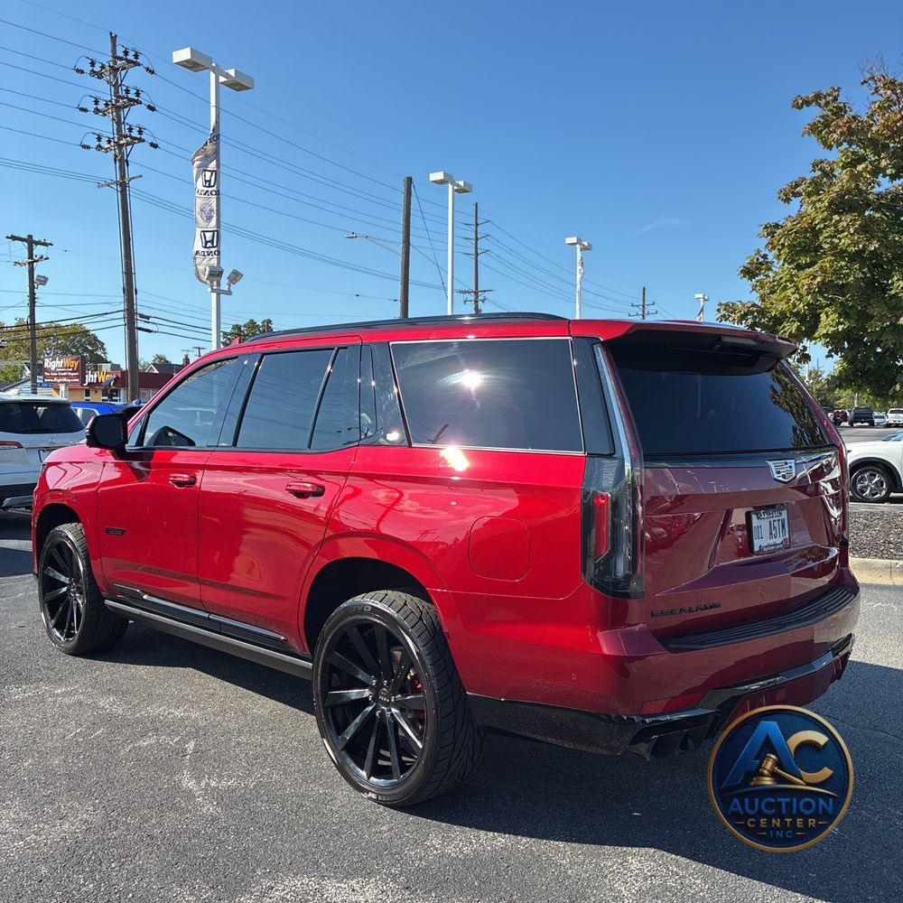 2023 Cadillac Escalade-V Base