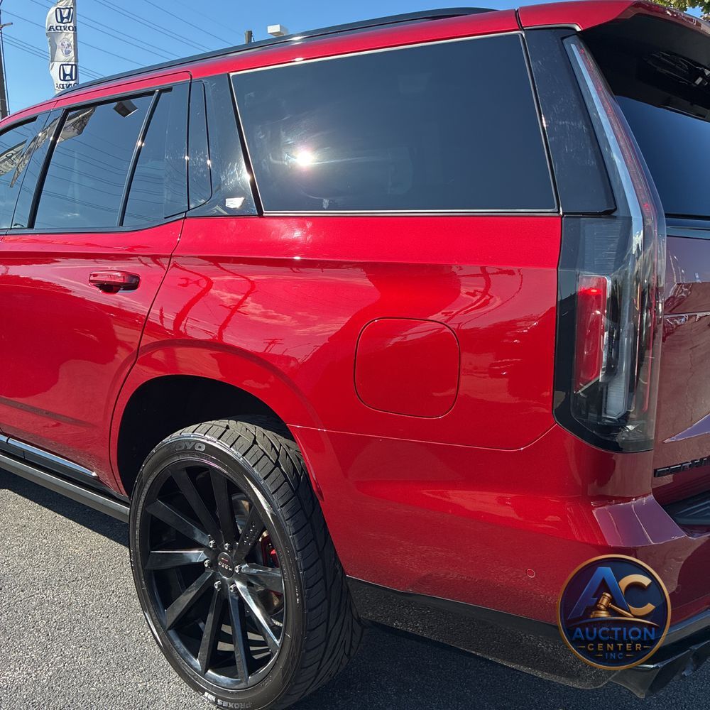 2023 Cadillac Escalade-V Base