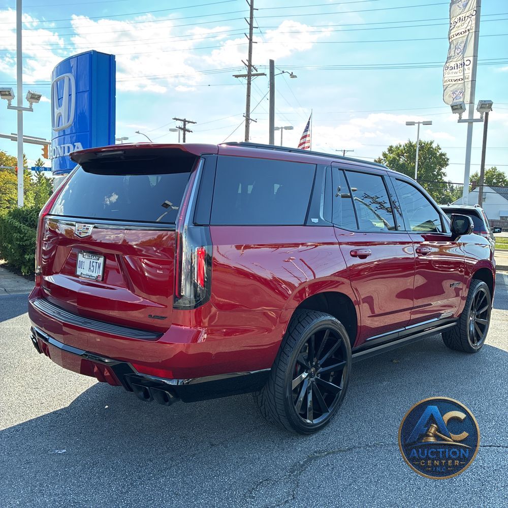 2023 Cadillac Escalade-V Base