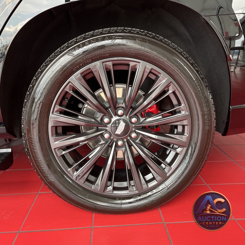 2023 Cadillac Escalade-V Base
