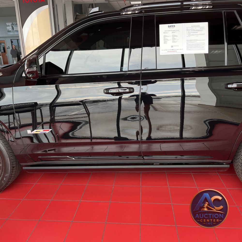 2023 Cadillac Escalade-V Base