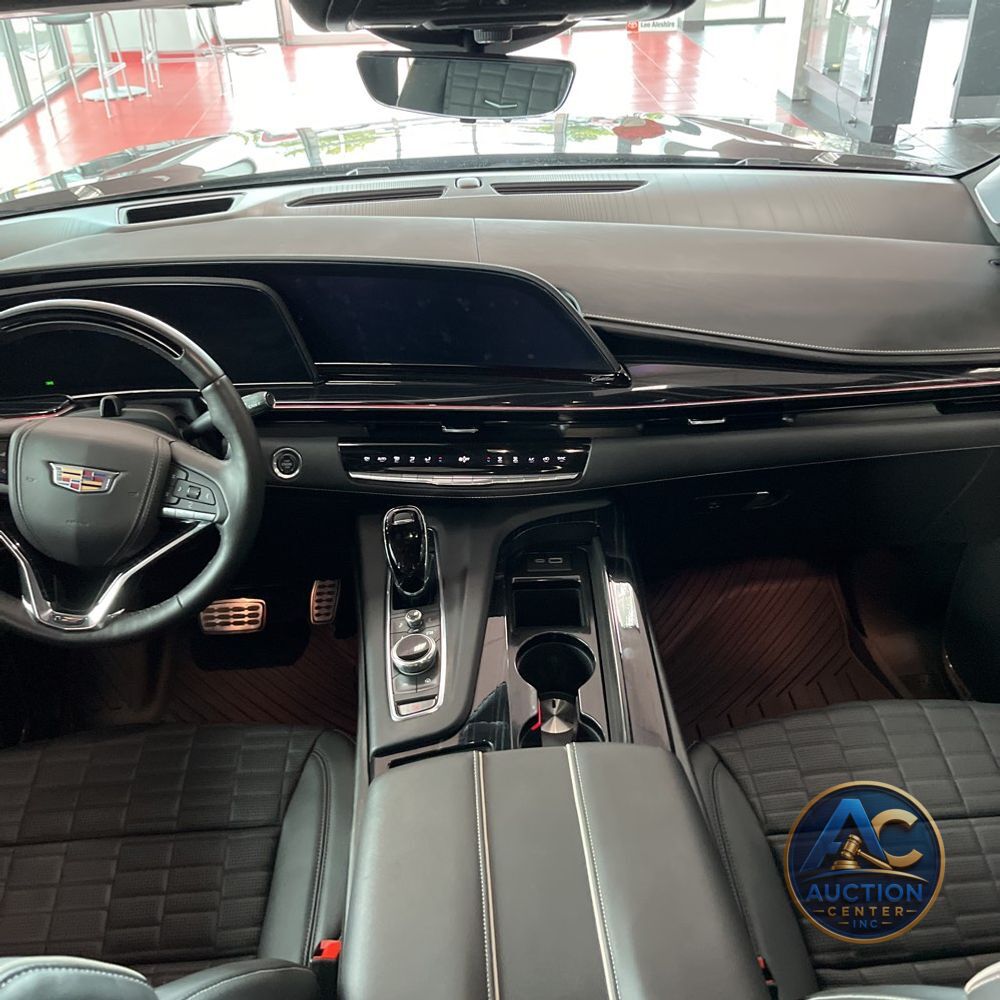 2023 Cadillac Escalade-V Base