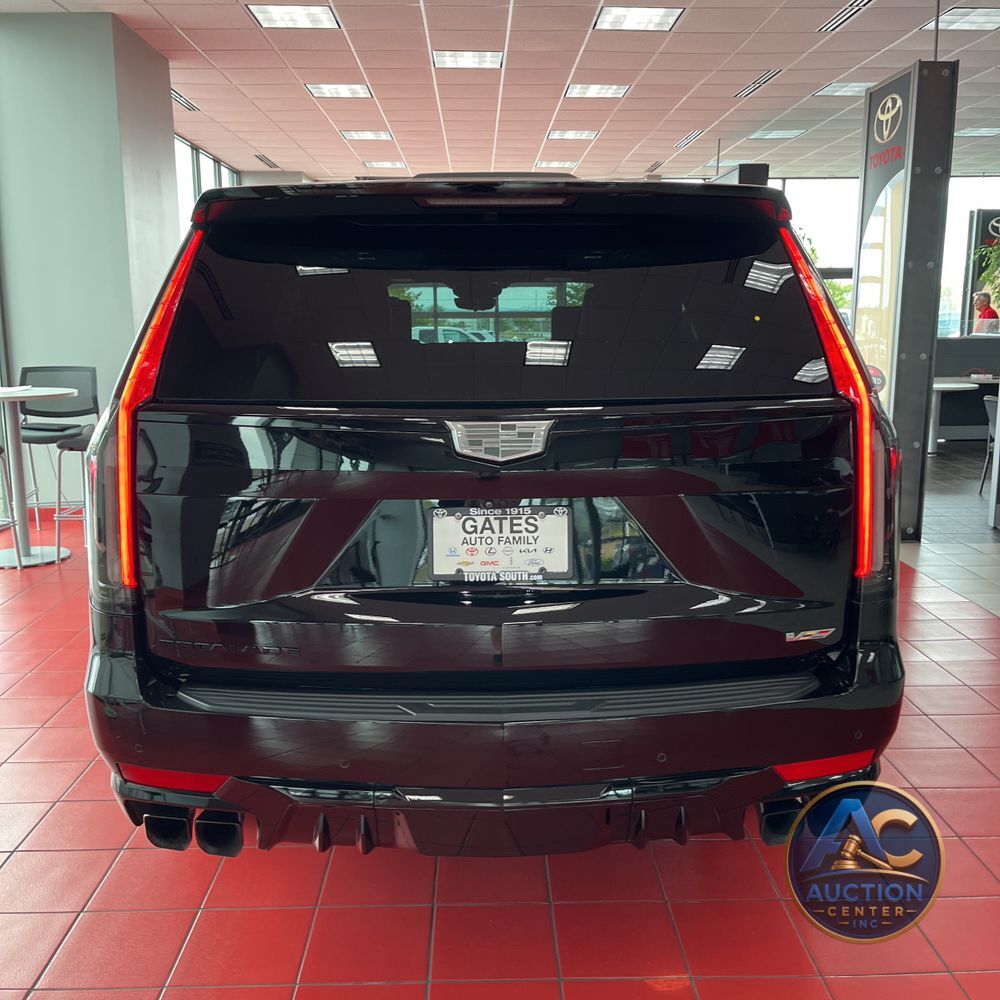 2023 Cadillac Escalade-V Base