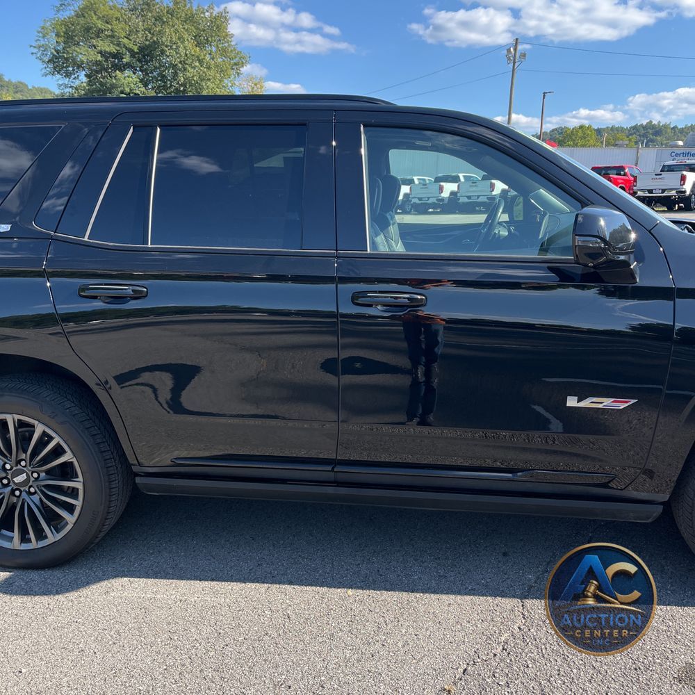 2023 Cadillac Escalade-V Base
