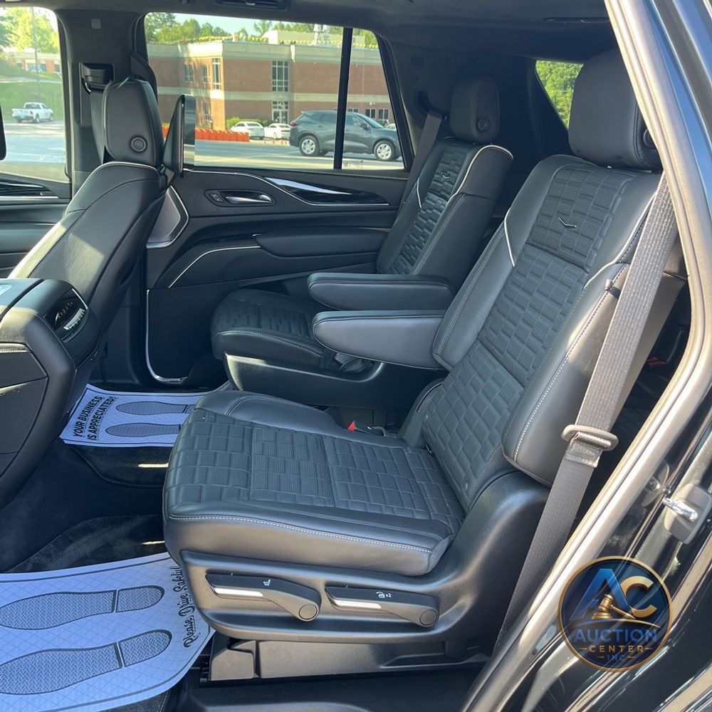 2023 Cadillac Escalade-V Base