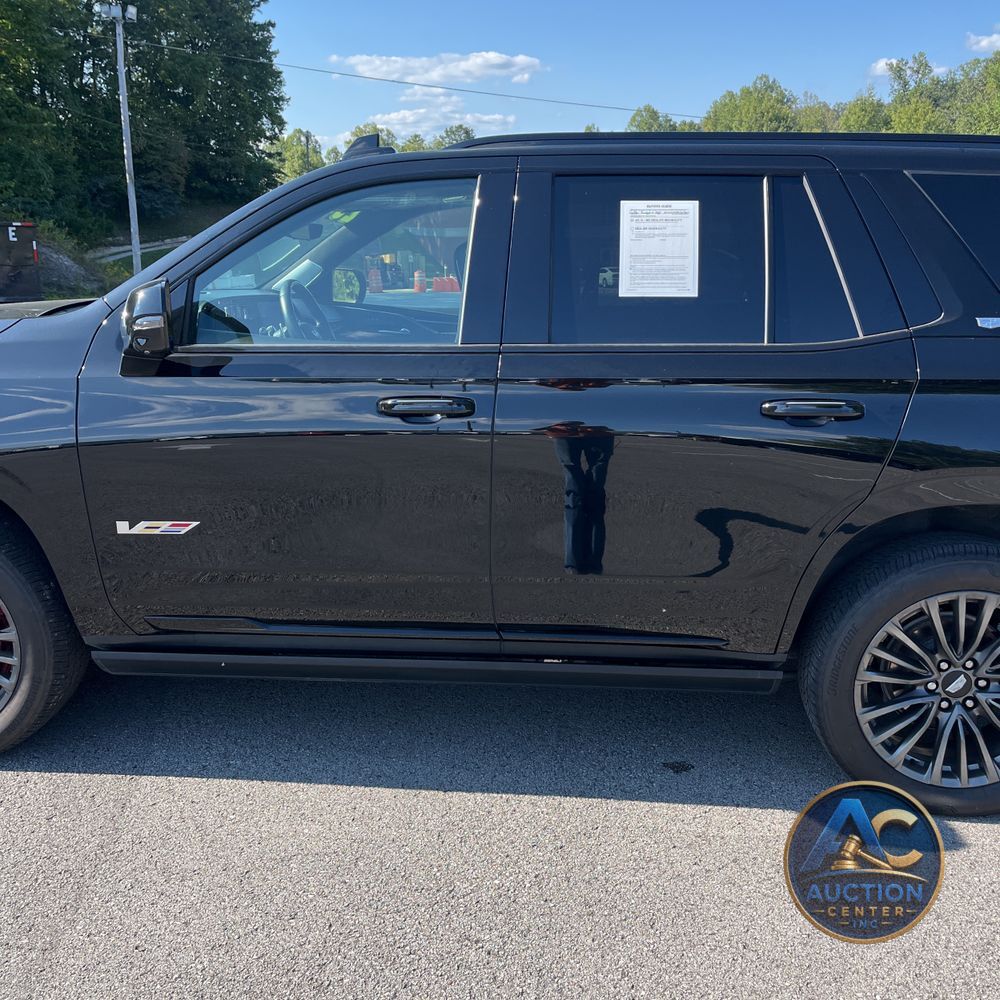 2023 Cadillac Escalade-V Base