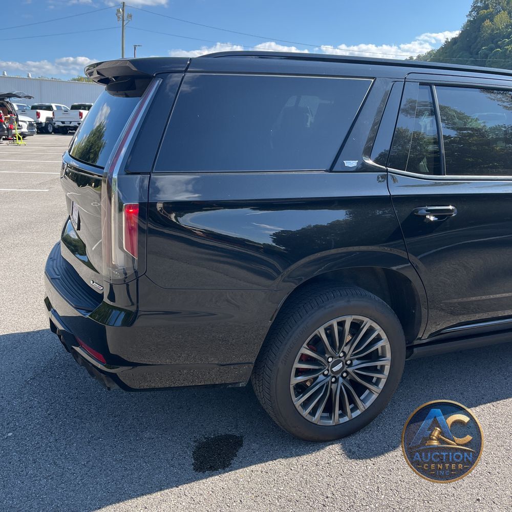 2023 Cadillac Escalade-V Base