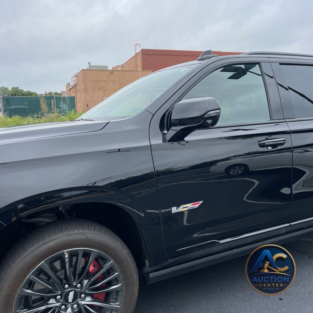 2024 Cadillac Escalade-V Base