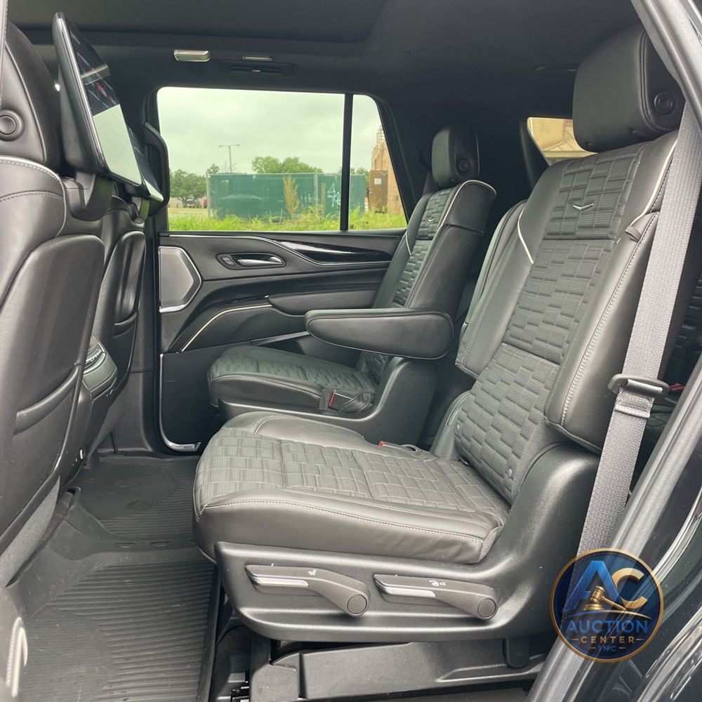 2024 Cadillac Escalade-V Base