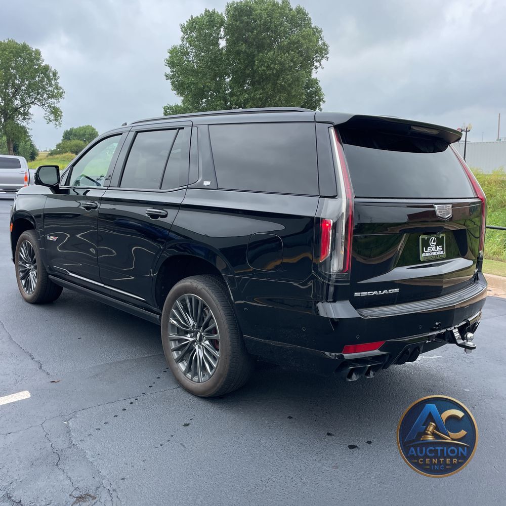 2024 Cadillac Escalade-V Base