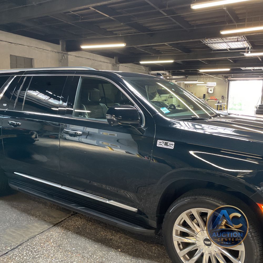 2023 Cadillac Escalade ESV Premium Luxury