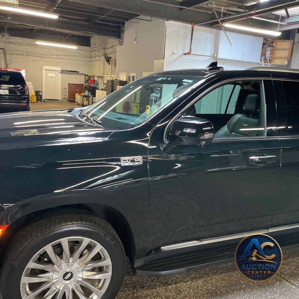 2023 Cadillac Escalade ESV Premium Luxury