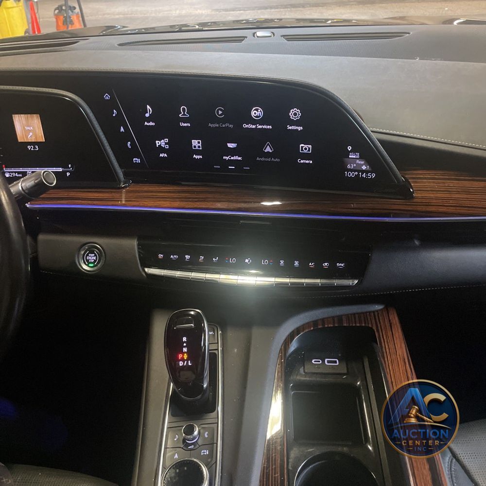 2023 Cadillac Escalade ESV Premium Luxury