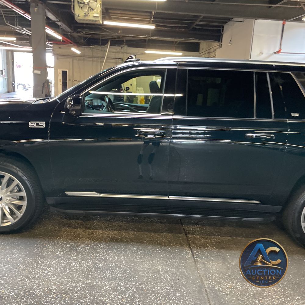 2023 Cadillac Escalade ESV Premium Luxury
