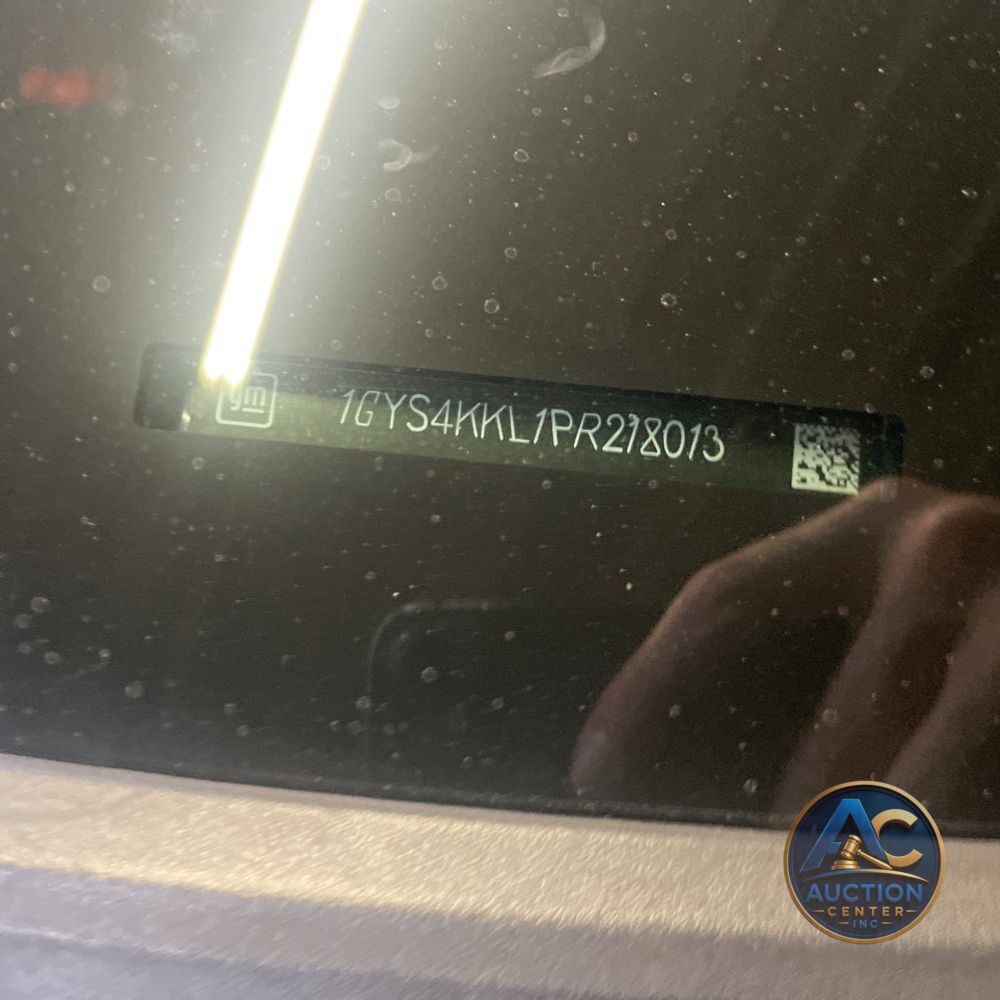 2023 Cadillac Escalade ESV Premium Luxury