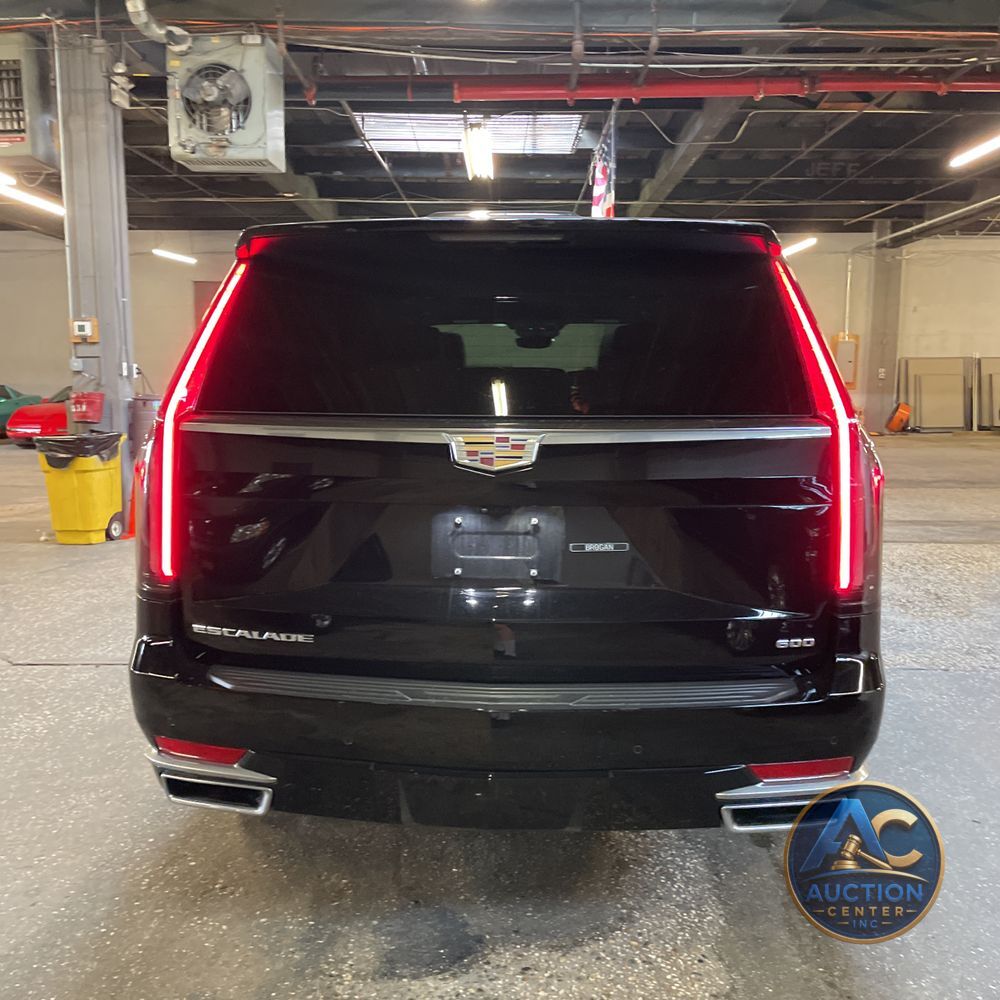 2023 Cadillac Escalade ESV Premium Luxury