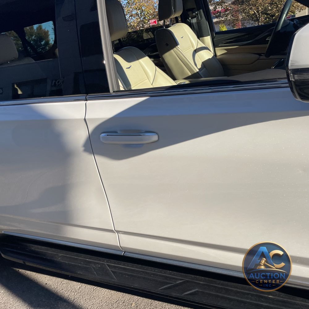 2024 Cadillac Escalade ESV Premium Luxury