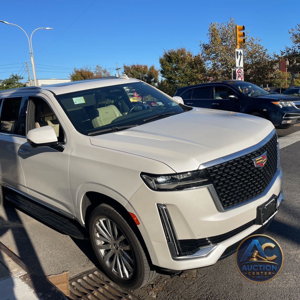 2024 Cadillac Escalade ESV Premium Luxury