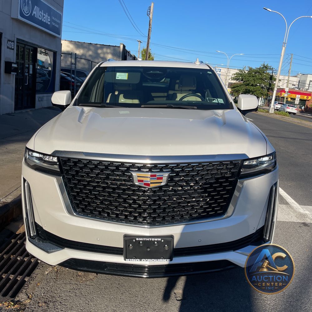 2024 Cadillac Escalade ESV Premium Luxury