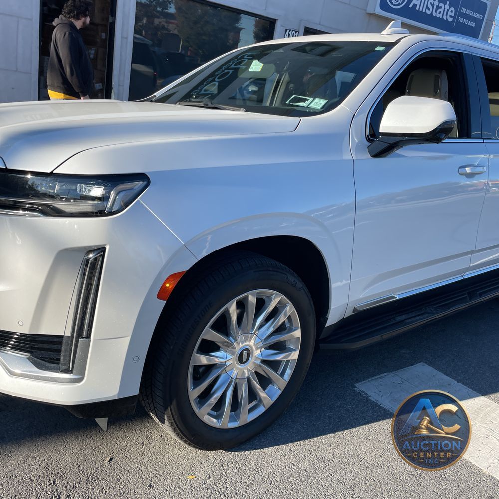 2024 Cadillac Escalade ESV Premium Luxury