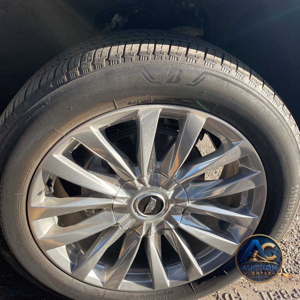 2024 Cadillac Escalade ESV Premium Luxury