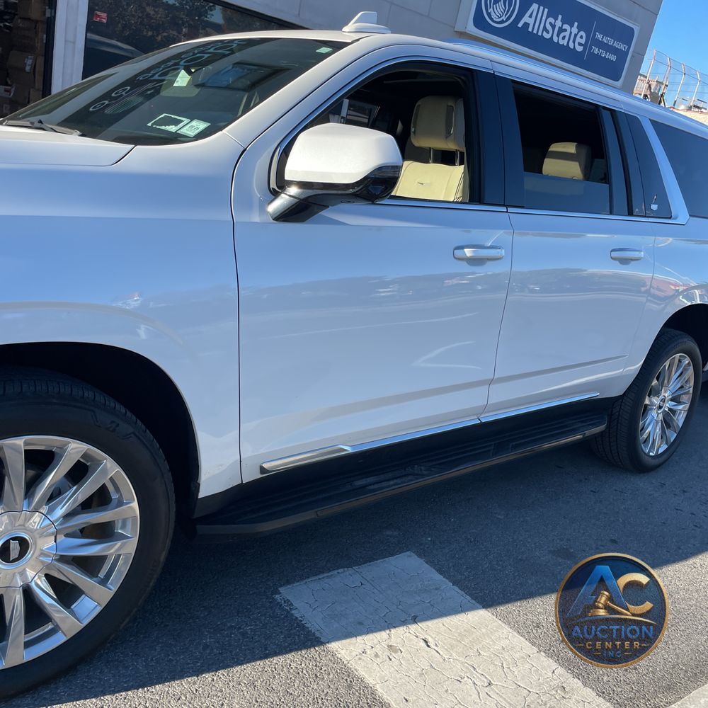 2024 Cadillac Escalade ESV Premium Luxury