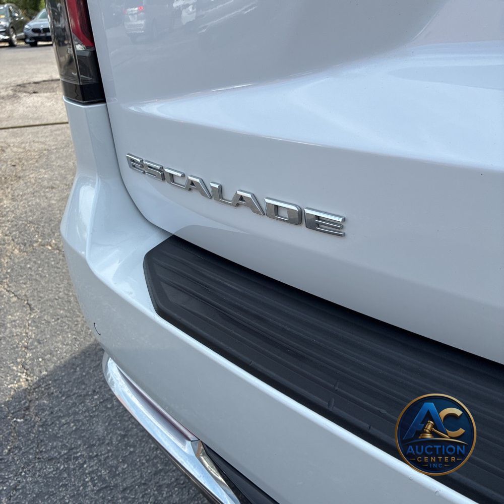 2023 Cadillac Escalade ESV Premium Luxury