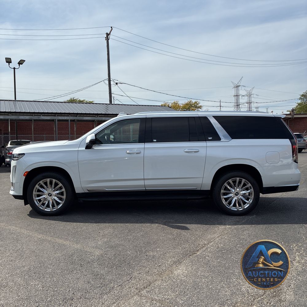 2023 Cadillac Escalade ESV Premium Luxury