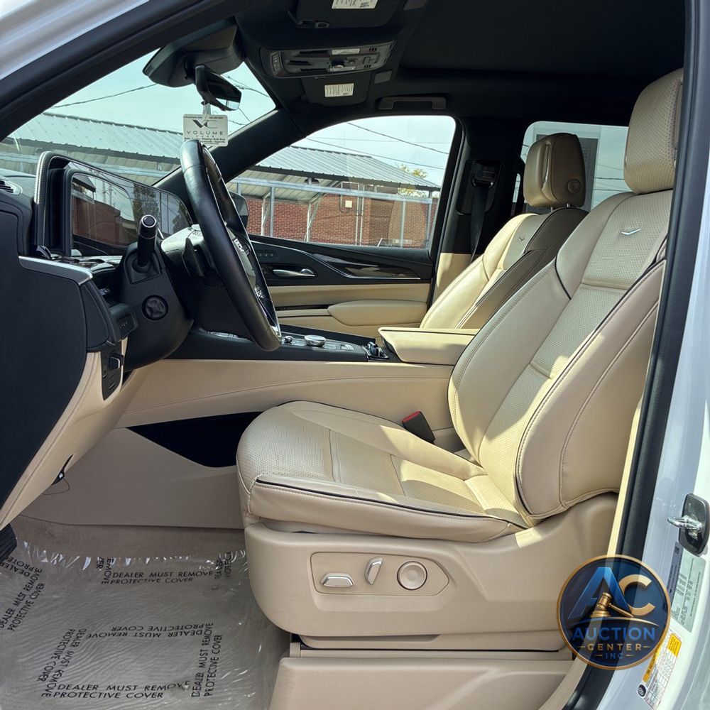 2023 Cadillac Escalade ESV Premium Luxury