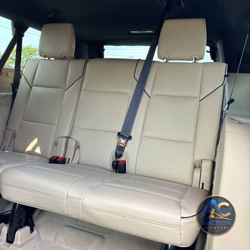2023 Cadillac Escalade ESV Premium Luxury