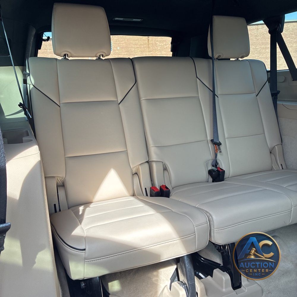 2023 Cadillac Escalade ESV Premium Luxury