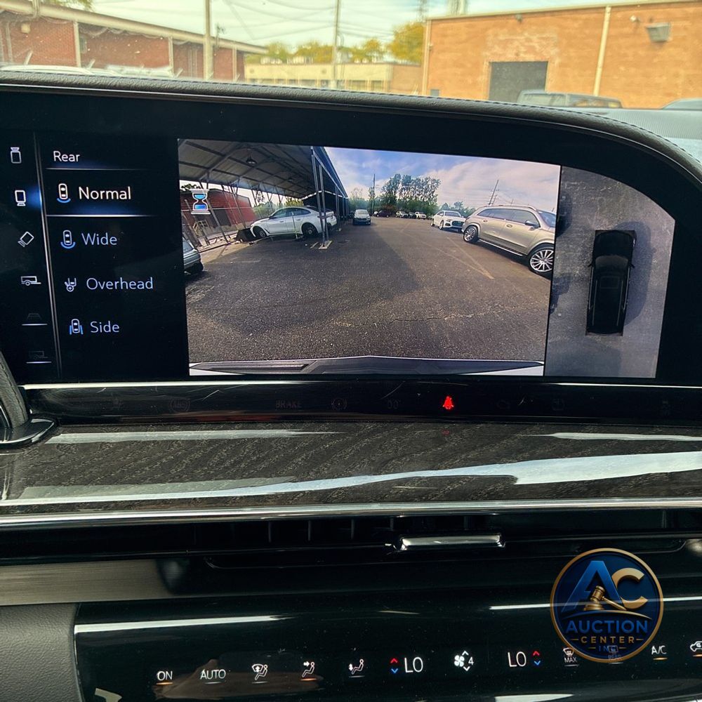 2023 Cadillac Escalade ESV Premium Luxury