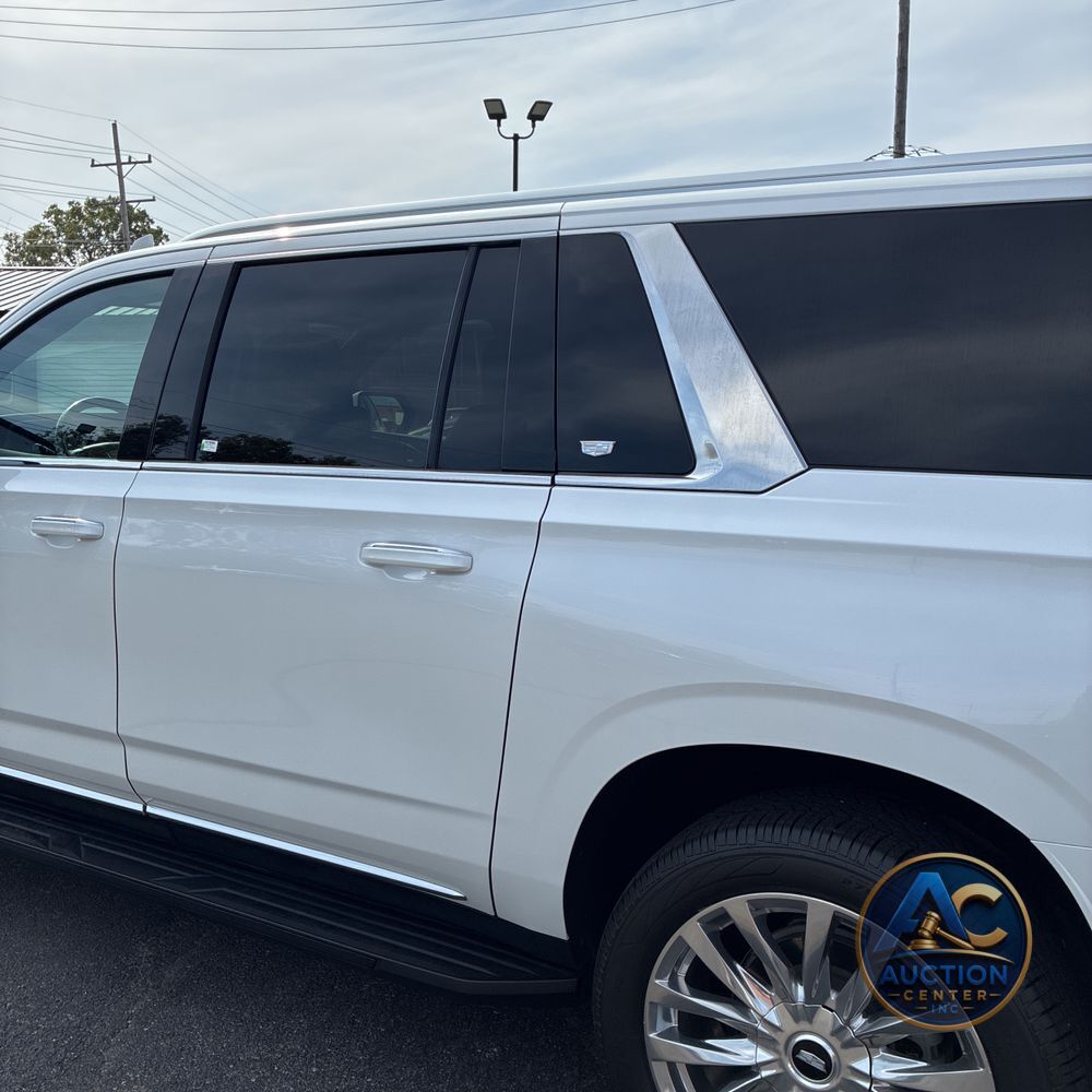 2023 Cadillac Escalade ESV Premium Luxury