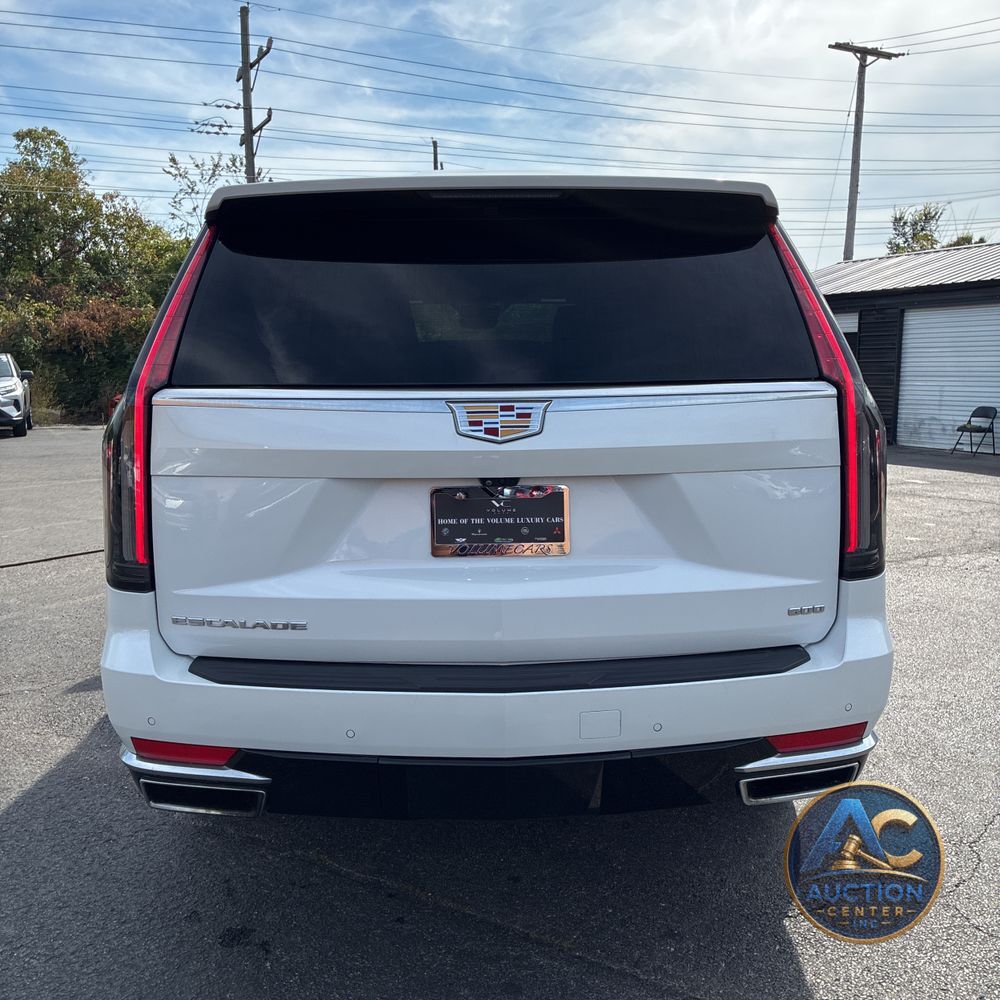 2023 Cadillac Escalade ESV Premium Luxury