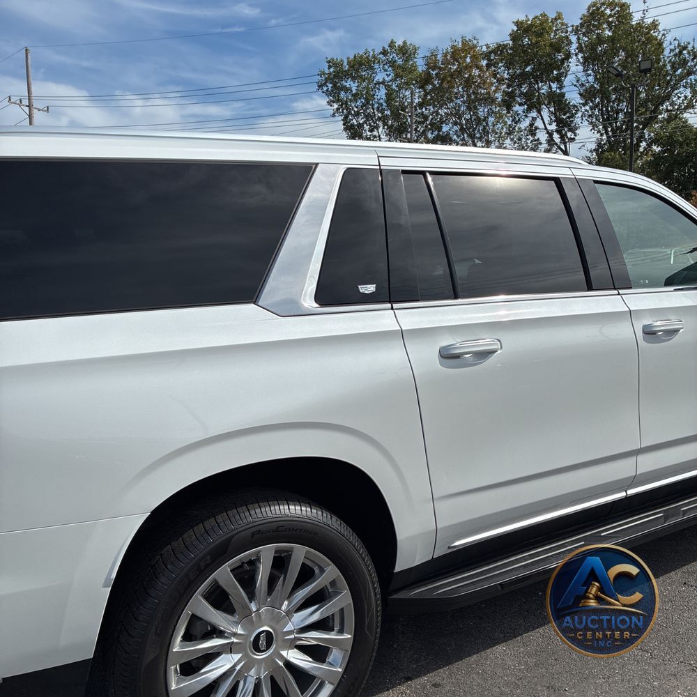 2023 Cadillac Escalade ESV Premium Luxury