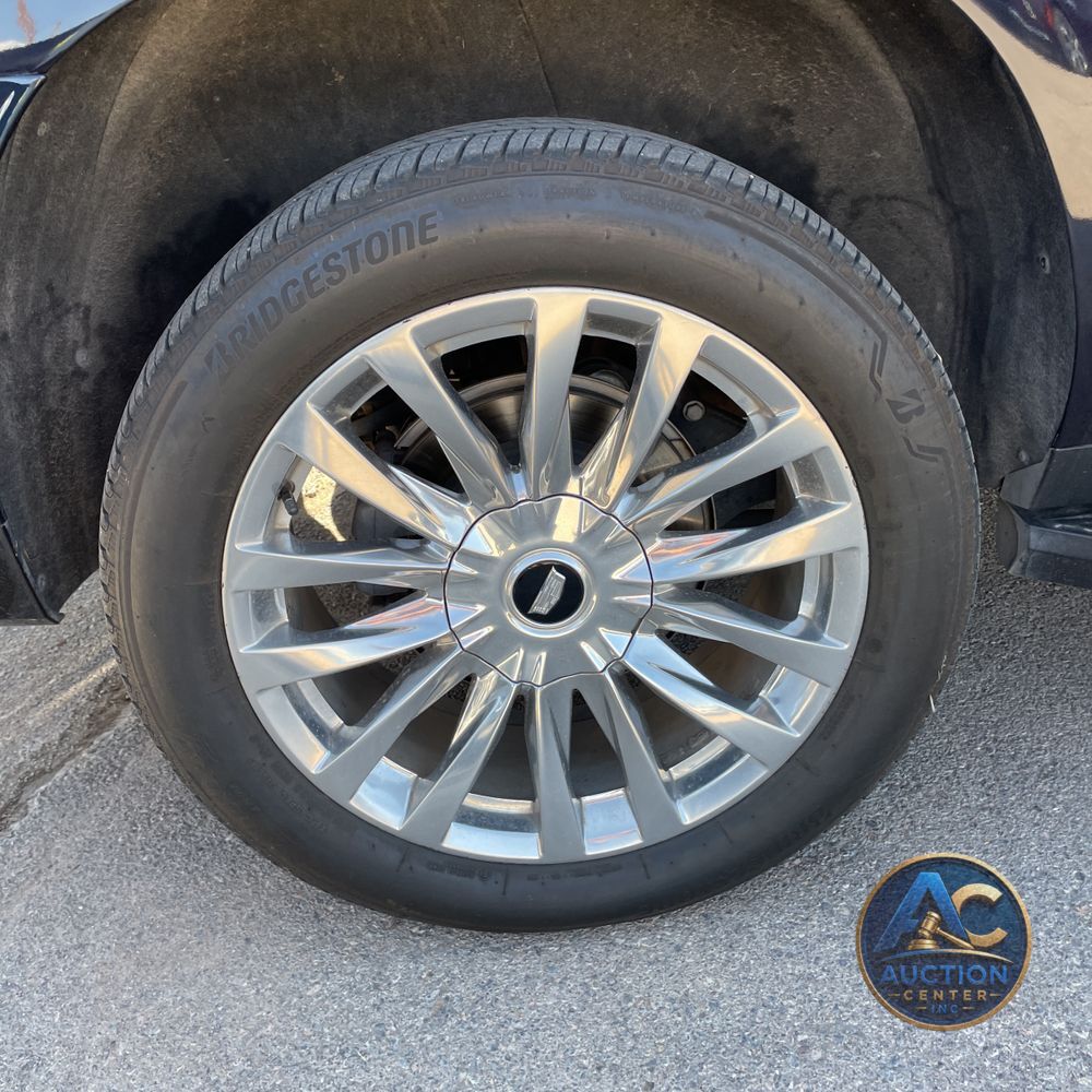 2022 Cadillac Escalade Premium Luxury