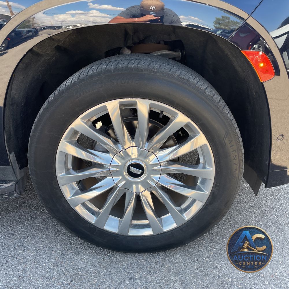 2022 Cadillac Escalade Premium Luxury