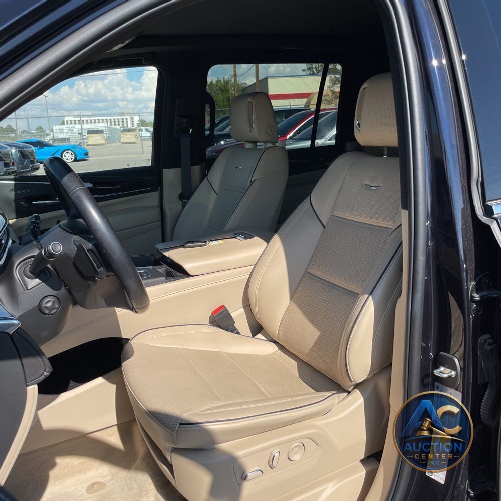2022 Cadillac Escalade Premium Luxury