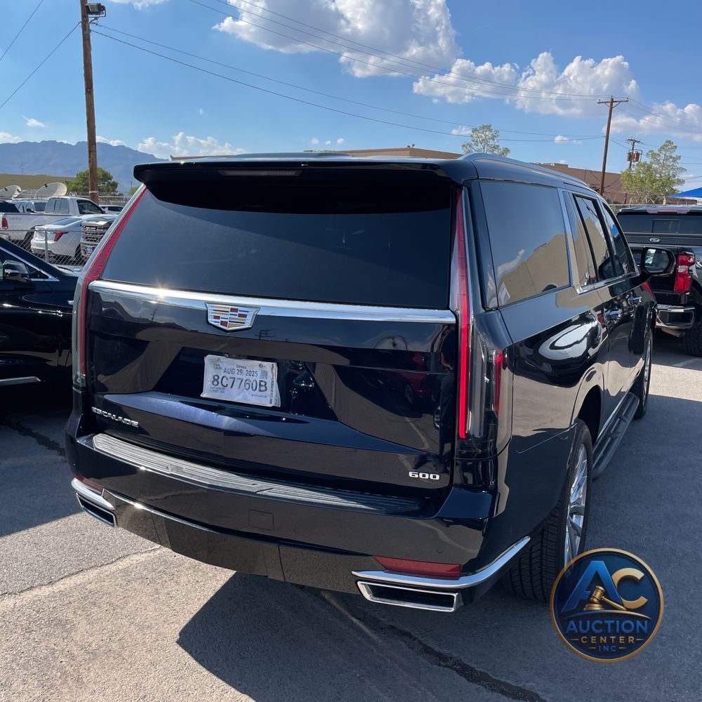 2022 Cadillac Escalade Premium Luxury