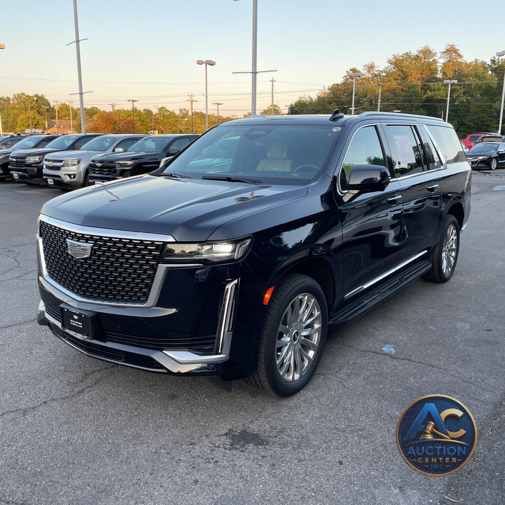2024 Cadillac Escalade ESV Premium Luxury