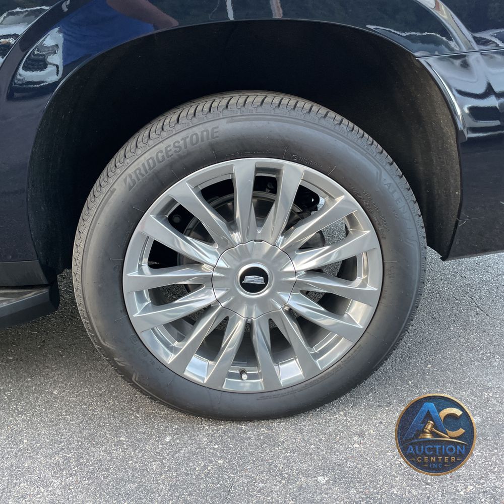 2024 Cadillac Escalade ESV Premium Luxury