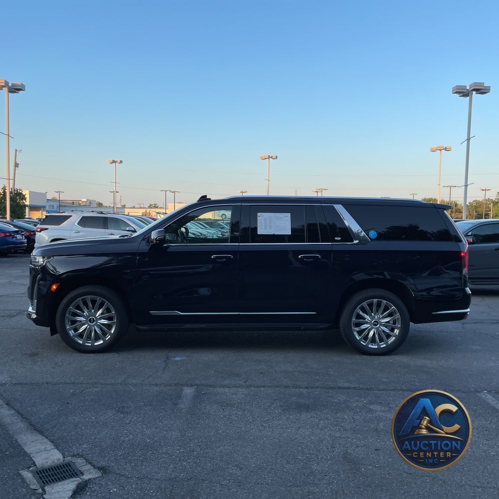 2024 Cadillac Escalade ESV Premium Luxury