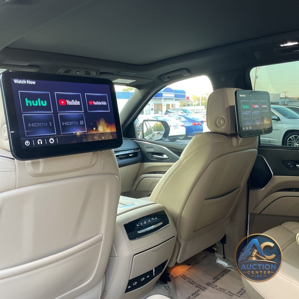 2024 Cadillac Escalade ESV Premium Luxury