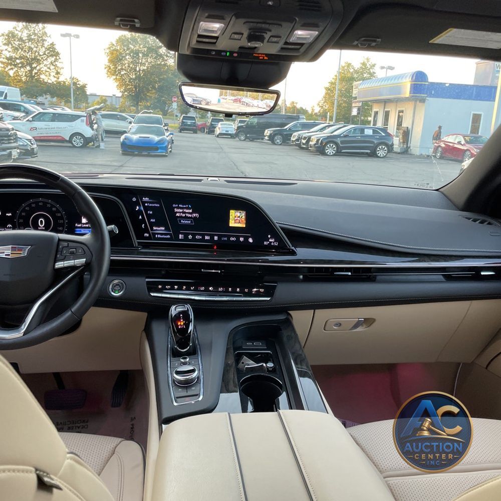 2024 Cadillac Escalade ESV Premium Luxury