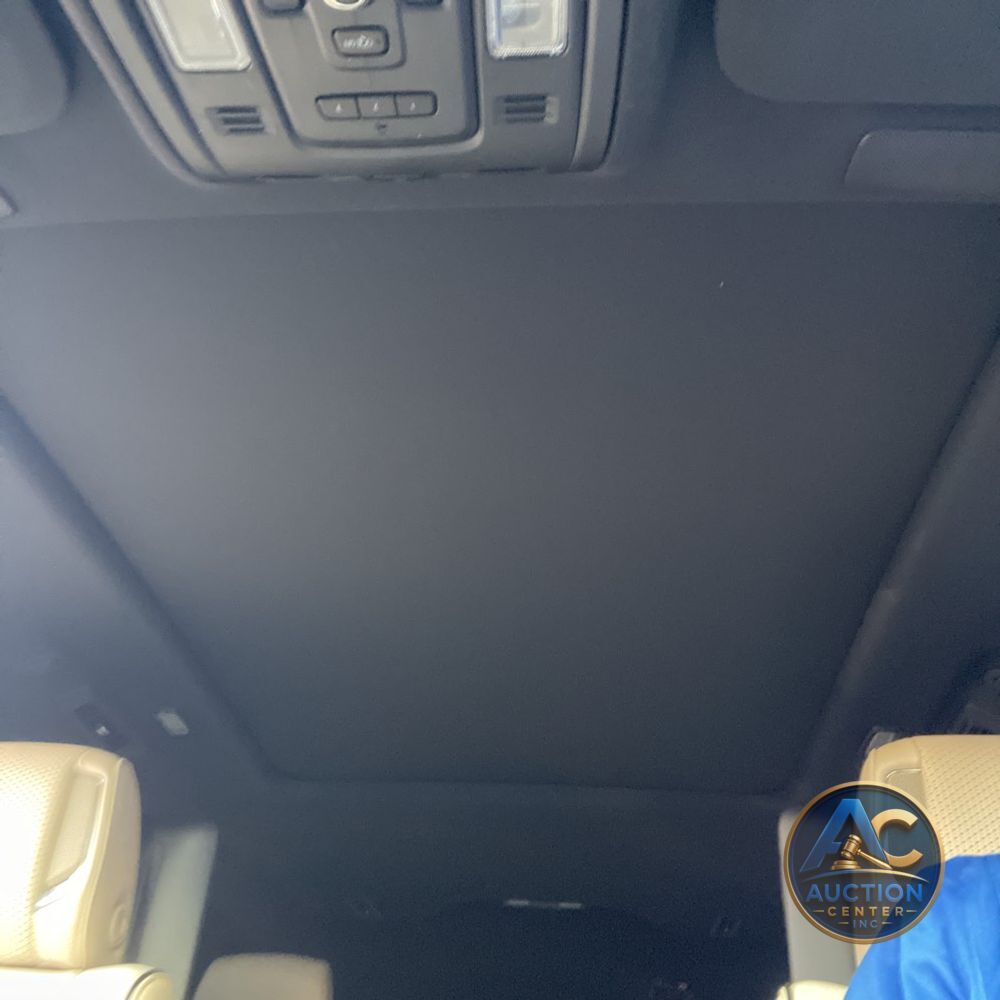 2024 Cadillac Escalade ESV Premium Luxury