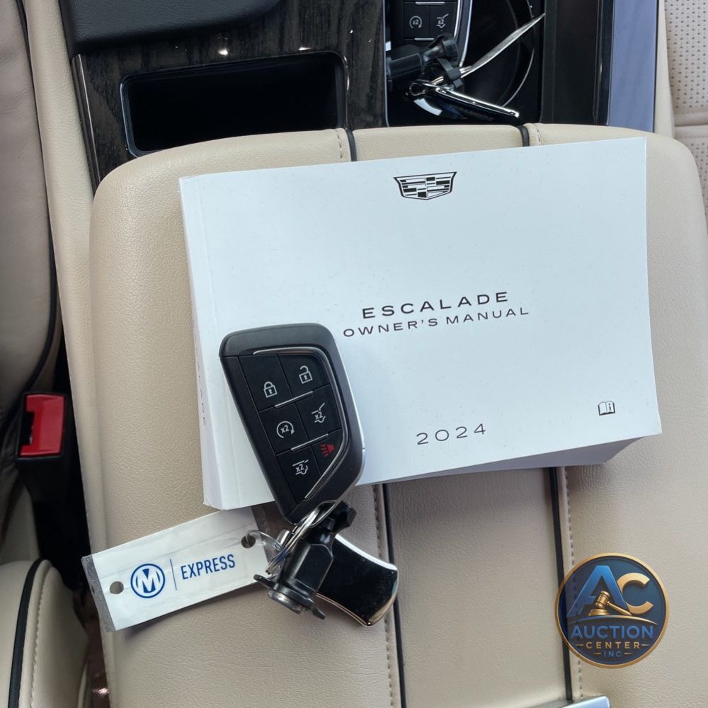 2024 Cadillac Escalade ESV Premium Luxury