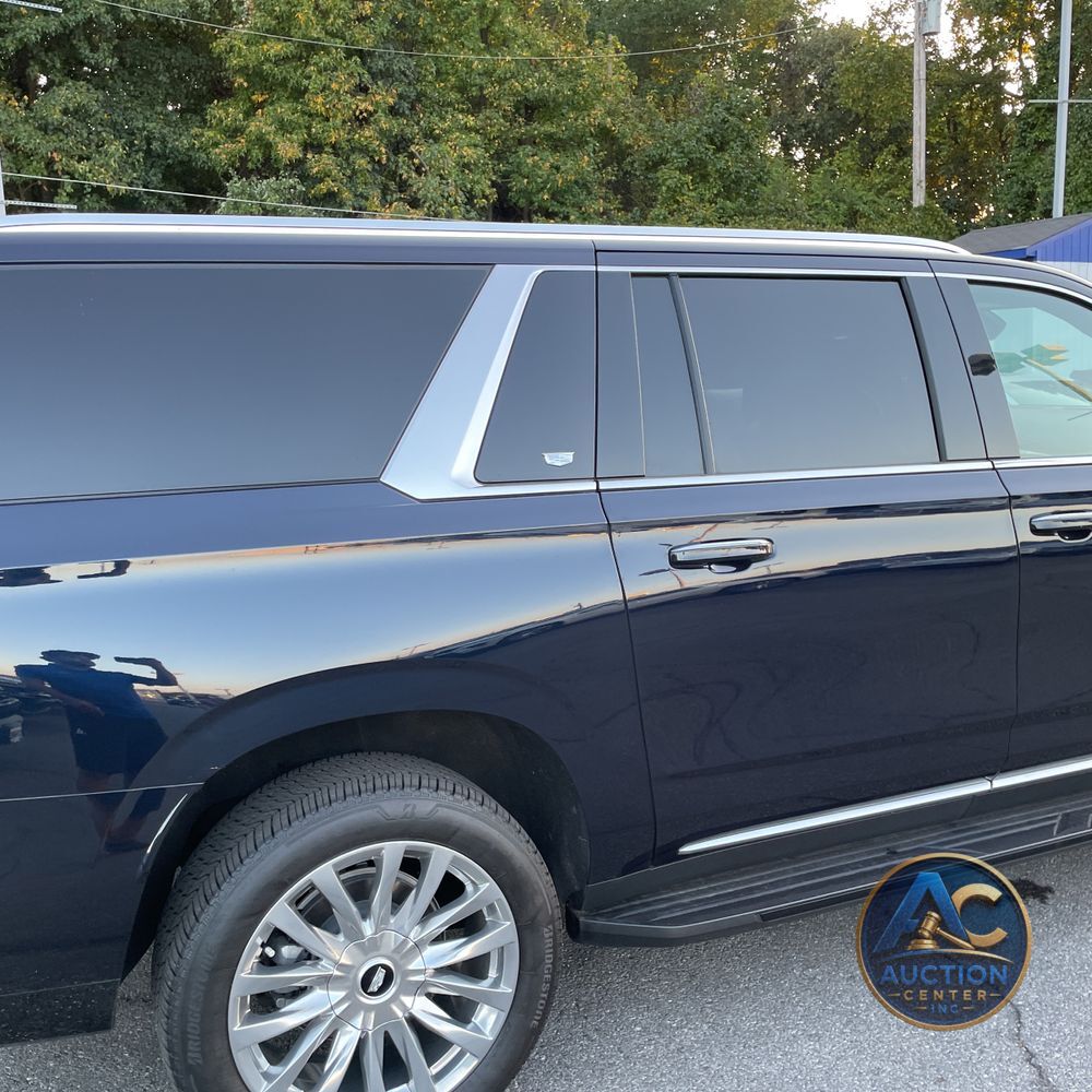 2024 Cadillac Escalade ESV Premium Luxury